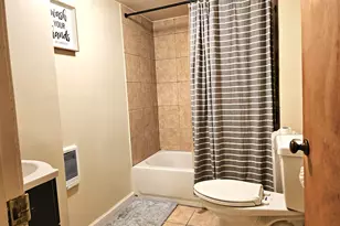 132-29 Brookville Blvd, Rosedale, NY 11422 - Photo 10