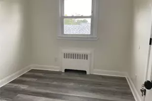 245-39 147th Dr, Rosedale, NY 11422 - Photo 20