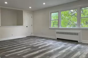 245-39 147th Dr, Rosedale, NY 11422 - Photo 6