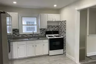 245-39 147th Dr, Rosedale, NY 11422 - Photo 8