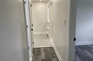 245-39 147th Dr, Rosedale, NY 11422 - Photo 18