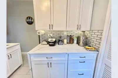 61-20 Grand Central Parkway #A1503, Forest Hills, NY 11375 - Photo 8