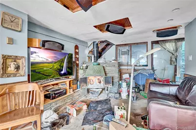 57 Lodge Avenue, Huntington Station, NY 11746 - Photo 10