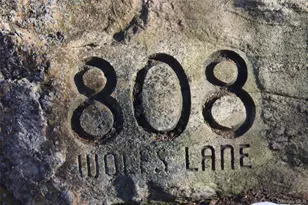 808 Wolfs Ln, Pelham, NY 10803 - Photo 2