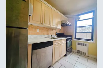 150-10 71st Avenue #5L, Kew Gardens, NY 11367 - Photo 6