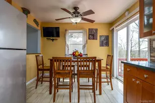 9 Durham Rd, White Plains, NY 10607 - Photo 16