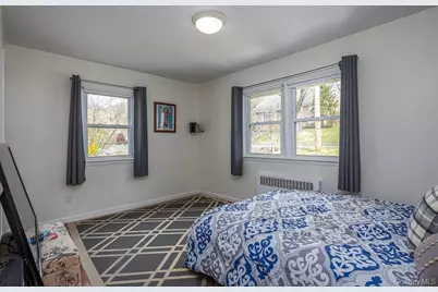 9 Durham Road, White Plains, NY 10607 - Photo 22