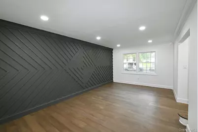 2 Little Hill Road, East Setauket, NY 11733 - Photo 4