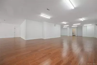 172-18 Jamaica Avenue #1A, Jamaica, NY 11432 - Photo 4