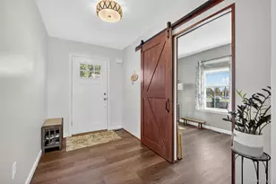 202 Ridgeline Dr, Poughkeepsie, NY 12603 - Photo 6