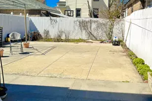 102-31 90th Ave, Richmond Hill, NY 11418 - Photo 4