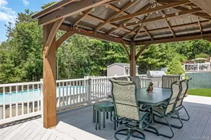 353 Thrift St, Ronkonkoma, NY 11779 - Photo 30