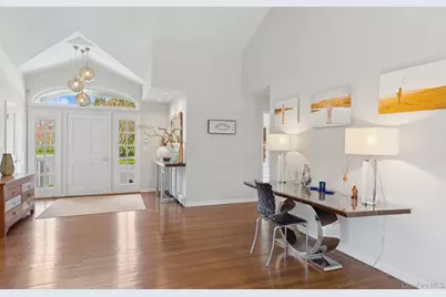 8 Niamogue Lane, Quogue, NY 11959 - Photo 20