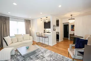 18 Edwards, Roslyn Heights, NY 11577 - Photo 6