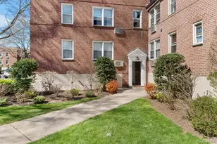 703 Palmer Ct, Mamaroneck, NY 10543 - Photo 4