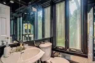 33 Beach Rd, Northport, NY 11768 - Photo 20