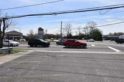 317 Union Avenue, Holbrook, NY 11741 - Photo 6