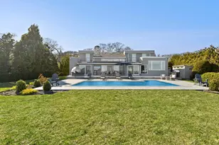 17 Romana Dr, Hampton Bays, NY 11946 - Photo 2