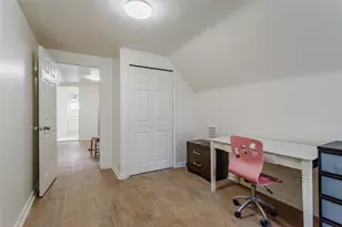 32-12 208th St, Bayside, NY 11361 - Photo 14