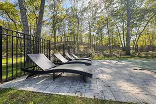 3 Debbie Trail, Hampton Bays, NY 11946 - Photo 12