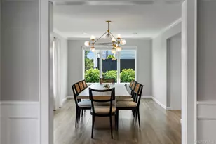 22 Viking Dr, West Islip, NY 11795 - Photo 18