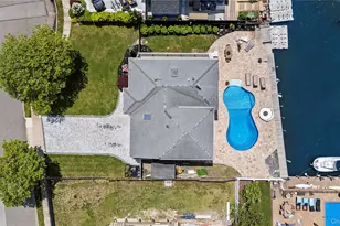 22 Viking Dr, West Islip, NY 11795 - Photo 44