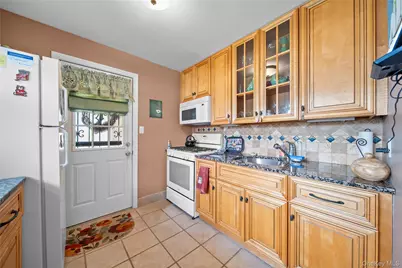 312 Ocean Avenue, Massapequa Park, NY 11762 - Photo 20