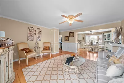 312 Ocean Avenue, Massapequa Park, NY 11762 - Photo 6