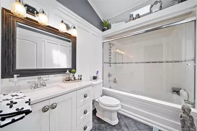 312 Ocean Avenue, Massapequa Park, NY 11762 - Photo 12