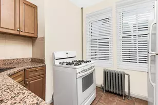 756 E 225th St, Bronx, NY 10466 - Photo 2