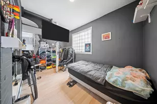 32-19 104th St, East Elmhurst, NY 11369 - Photo 12