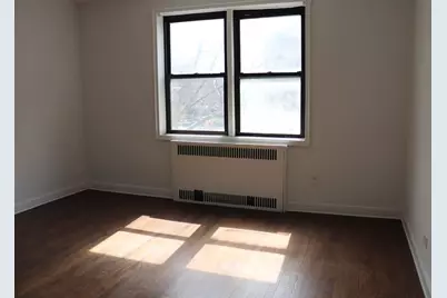 69-40 Yellowstone Boulevard #207, Forest Hills, NY 11375 - Photo 4