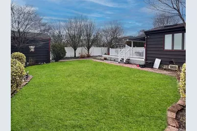 9 Reinhart Court, Melville, NY 11747 - Photo 28