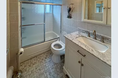 9 Reinhart Court, Melville, NY 11747 - Photo 14