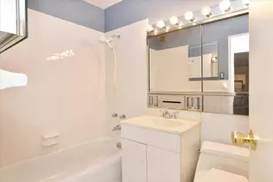 11011 Queens Blvd, Forest Hills, NY 11375 - Photo 22