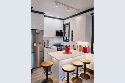 4784 Boston Post Road #C41, Pelham, NY 10803 - Photo 2