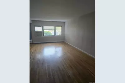 5 Adelaide Street #B2D1, Floral Park, NY 11001 - Photo 4