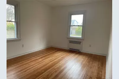 257 Union Avenue, Patchogue, NY 11772 - Photo 8