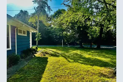257 Union Avenue, Patchogue, NY 11772 - Photo 12