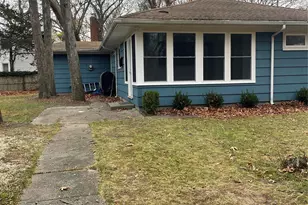 257 Union Ave, Patchogue, NY 11772 - Photo 16