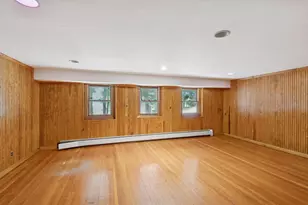 1197 Todt Hill Rd, New York, NY 10304 - Photo 8