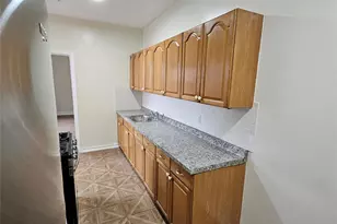 590 E 3rd St, Mount Vernon, NY 10553 - Photo 4