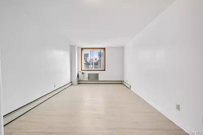 43-07 162 Street, Flushing, NY 11358 - Photo 20