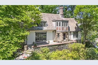 8 South Drive, Larchmont, NY 10538 - Photo 4