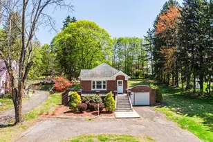 263 Quassaick Ave, New Windsor, NY 12553 - Photo 4