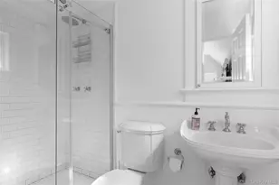 327 Georgica Rd, East Hampton, NY 11937 - Photo 22