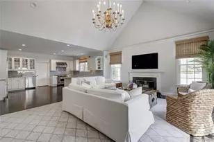 11 Morgan Ln, Locust Valley, NY 11560 - Photo 12