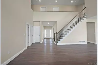 47 Dartmouth Drive, Poughkeepsie, NY 12603 - Photo 16