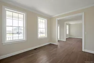 47 Dartmouth Dr, Poughkeepsie, NY 12603 - Photo 4