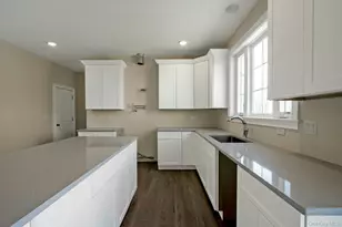 47 Dartmouth Dr, Poughkeepsie, NY 12603 - Photo 8